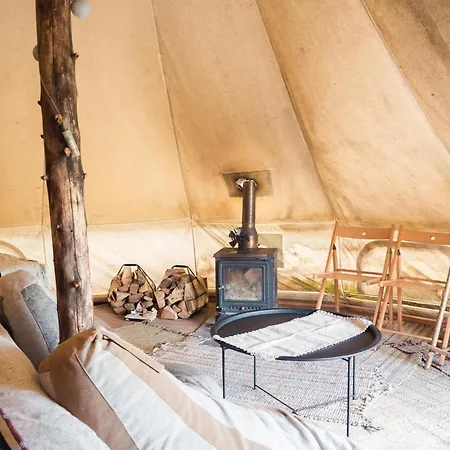 خيمة فخمة Palukuela Glamping Kase Palukula (Rapla)